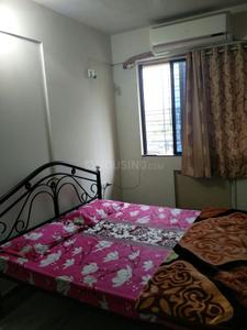Bedroom Image of 1300 Sq.ft 3 BHK Apartment / Flat for rent in Kolshet Thane for Rs. 50000