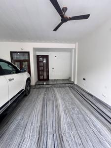 Bedroom Image of 3200 Sq.ft 3 BHK Builder Floor for rent in Ashiyana Lucknow for Rs. 25000