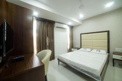 Bedroom Image of 500 Sq.ft 1 BHK Apartment / Flat for rent in Malabar Hill Mumbai for Rs. 135000