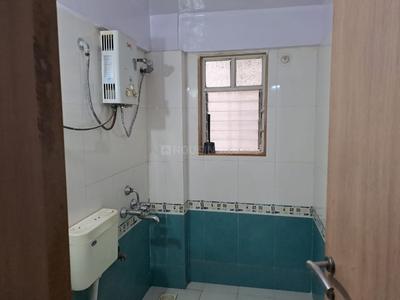Bathroom Image of 1400 Sq.ft 3 BHK Apartment / Flat for rent in Jairaj Lake Town, Katraj Pune for Rs. 40000