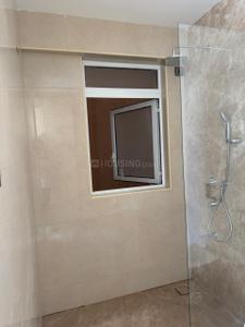 Bathroom Image of 1860 Sq.ft 3 BHK Apartment / Flat for sale in Monte South, Byculla Mumbai for Rs. 68500000