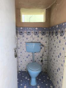 Common Bathroom Four Image of 2400 Sq.ft 4 BHK Independent House for rent in Bilekahalli Bengaluru for Rs. 49000