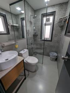 Bathroom Image of 6000 Sq.ft 6 BHK Independent House for sale in Brookside The Well Being Habitat, Parshwapuram Lonavala for Rs. 60000000
