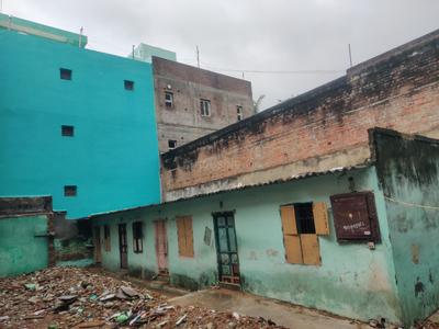 Image of 2000 Sq.ft 1 RK Independent House for sale in Jafferkhanpet, Chennai for Rs. 30000000