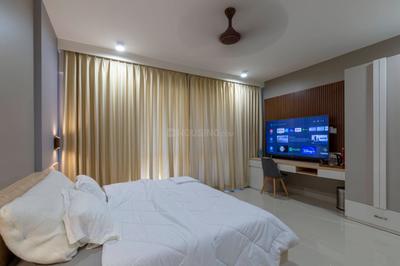 Bedroom Image of 1455 Sq.ft 2 BHK Apartment / Flat for rent in Marvel Piazza Phase 01, Viman Nagar Pune for Rs. 80000
