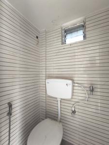 Bathroom Image of 745 Sq.ft 2 BHK Apartment / Flat for sale in Boral Kolkata for Rs. 1995000