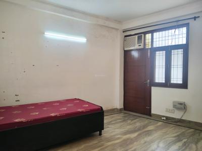 Bedroom Image of 1000 Sq.ft 2 BHK Builder Floor for rent in Chhattarpur New Delhi for Rs. 27000