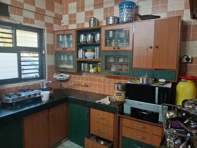 Kitchen Image of 1350 Sq.ft 3 BHK Apartment / Flat for sale in Savaliya Parth Apartment, Satellite Ahmedabad for Rs. 8000000