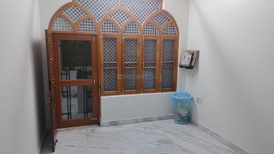 Bedroom Image of 700 Sq.ft 2 BHK Builder Floor for rent in Daulatganj Lucknow for Rs. 14000