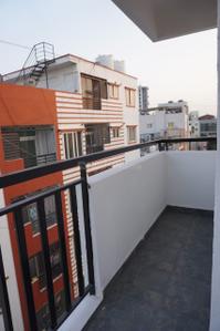Balcony Image of 650 Sq.ft 1 BHK Apartment / Flat for rent in Mahadevapura Bengaluru for Rs. 28000