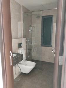 Image of 2000 Sq.ft 4 BHK Apartment / Flat for rent in Piramal Mahalaxmi, Worli, Mumbai for Rs. 380000