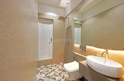 Bathroom Image of 700 Sq.ft 2 BHK Apartment / Flat for sale in RUPAREL VIVANZA, Byculla Mumbai for Rs. 27000000