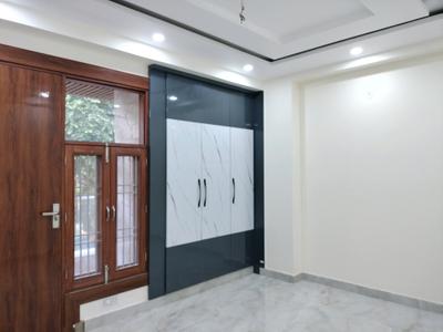 Bedroom Image of 1900 Sq.ft 4 BHK Builder Floor for sale in Rajendra Nagar Ghaziabad for Rs. 18000000