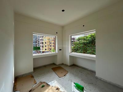 Hall Image of 1000 Sq.ft 2 BHK Apartment / Flat for sale in Chinar Park Kolkata for Rs. 4500000