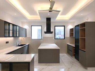 Kitchen Image of 3600 Sq.ft 4 BHK Builder Floor for sale in Sector 85 Faridabad for Rs. 36000000