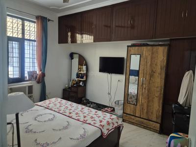 Bedroom Image of 3000 Sq.ft 5 BHK Duplex for rent in Sector 49 Noida for Rs. 60000