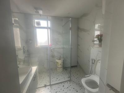 Bathroom Image of 2360 Sq.ft 3 BHK Apartment / Flat for sale in Central Park 2 Bellevue, Sector 48 Gurgaon for Rs. 40000000