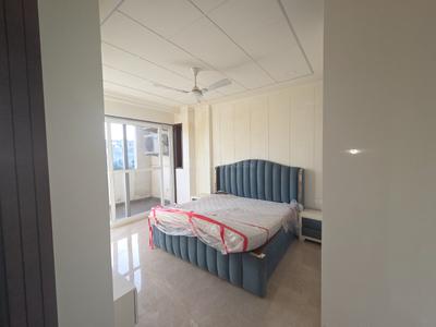 Bedroom Image of 1650 Sq.ft 3 BHK Builder Floor for sale in Patel Nagar New Delhi for Rs. 56000000