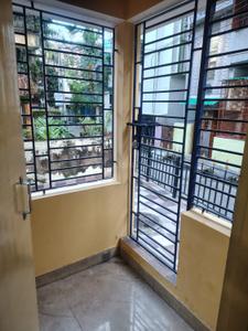 Balcony Image of 480 Sq.ft 1 BHK Apartment / Flat for rent in Airport Gate No 2 Kolkata for Rs. 7000