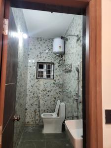 Bathroom Image of 800 Sq.ft 2 BHK Independent House for rent in Hennur Bengaluru for Rs. 23000