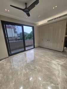 Bedroom Image of 3000 Sq.ft 4 BHK Builder Floor for sale in Chittaranjan Park New Delhi for Rs. 99500000