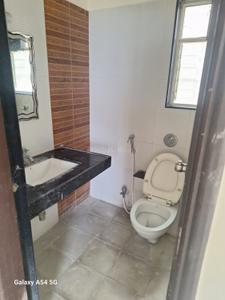 Bathroom Image of 1000 Sq.ft 2 BHK Apartment / Flat for sale in Karia Konark Exotica, Wagholi Pune for Rs. 7500000