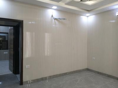 Living Room Image of 800 Sq.ft 2 BHK Apartment / Flat for sale in DDA Flats, Vikaspuri New Delhi for Rs. 9500000