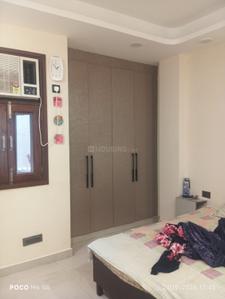 Bedroom Image of 1150 Sq.ft 3 BHK Builder Floor for rent in Green Park New Delhi for Rs. 90000