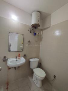 Bathroom Image of 1600 Sq.ft 3 BHK Builder Floor for sale in Roots Courtyard, Sector 48 Gurgaon for Rs. 21000000