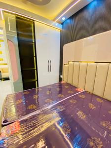 Bedroom Image of 2850 Sq.ft 3 BHK Apartment / Flat for rent in Uttam Nagar New Delhi for Rs. 24999