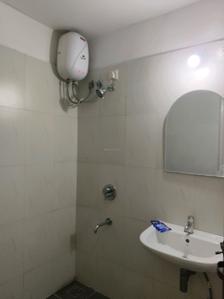 Common Bathroom Image of 891 Sq.ft 1.5 BHK Apartment / Flat for sale in Lodha Casa Rio, Palava Phase 1 Thane for Rs. 4350000