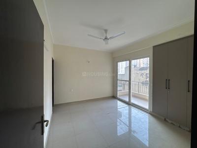 Bedroom Image of 1699 Sq.ft 3 BHK Apartment / Flat for sale in Amrapali Crystal Homes Phase 1, Sector 76 Noida for Rs. 22100000
