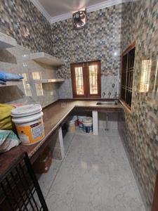 Kitchen Image of 1000 Sq.ft 2.5 BHK Independent House for rent in Kamta Lucknow for Rs. 14000