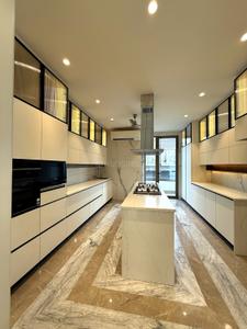 Kitchen Image of 6230 Sq.ft 6 BHK Villa for sale in Civil Lines New Delhi for Rs. 210000000