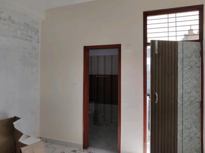 Bedroom Image of 750 Sq.ft 2 BHK Builder Floor for sale in DLF Ankur Vihar Ghaziabad for Rs. 2260084