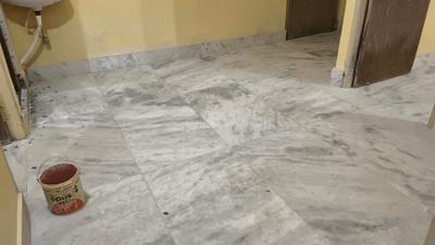 Living Room Image of 900 Sq.ft 2 BHK Apartment / Flat for rent in Keshtopur Kolkata for Rs. 12000