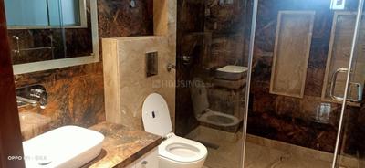 Image of 1980 Sq.ft 3 BHK Builder Floor for rent in Uday Park, New Delhi for Rs. 200000
