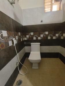 Bathroom Image of 2000 Sq.ft 3 BHK Apartment / Flat for rent in Banjara Hills Hyderabad for Rs. 45000