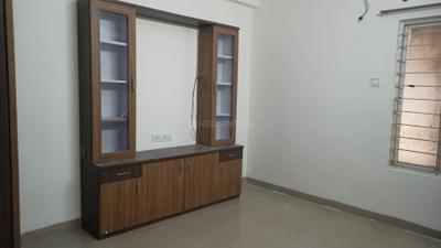 Bedroom Image of 1060 Sq.ft 2 BHK Apartment / Flat for rent in Varun Divine Greens, Nipania Indore for Rs. 25000
