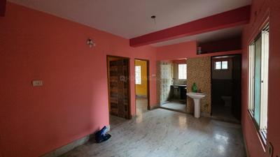 Living Room Image of 850 Sq.ft 2 BHK Apartment / Flat for sale in Panihati Kolkata for Rs. 2100000