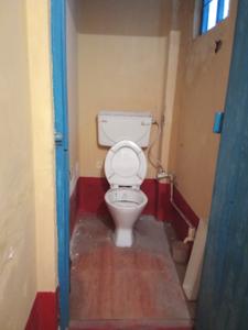 Image of 3000 Sq.ft 4 BHK Independent House for sale in Tollygunge, Kolkata for Rs. 10000000