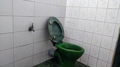 Bathroom Image of 360 Sq.ft 1 BHK Apartment / Flat for sale in Mahim Mumbai for Rs. 11000000