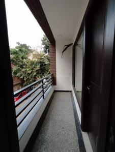 Balcony Image of 1400 Sq.ft 3 BHK Builder Floor for sale in Saket New Delhi for Rs. 10000000