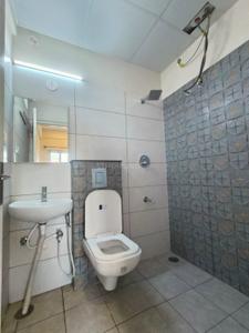 Bathroom Image of 600 Sq.ft 1 BHK Apartment / Flat for rent in Indira Nagar Bengaluru for Rs. 35001