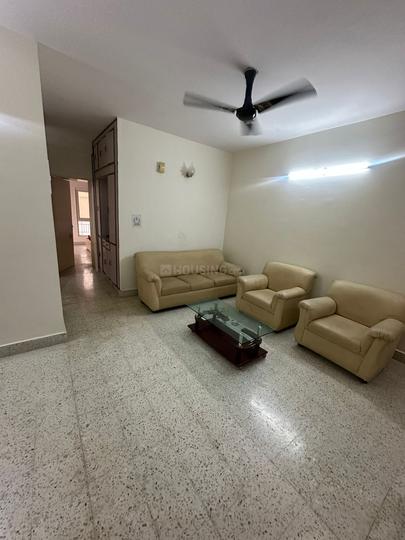 Saravana Natasha Golf View Main Image 1