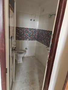Bathroom Image of 820 Sq.ft 2 BHK Apartment / Flat for sale in Naini Allahabad for Rs. 3500000
