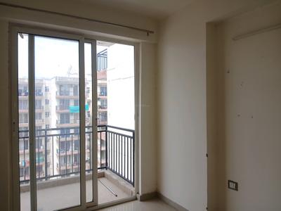 Bedroom Image of 750 Sq.ft 3 BHK Apartment / Flat for sale in ROF Aalayas Phase 2, Sector 102 Gurgaon for Rs. 8600000