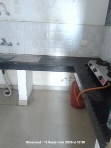 Kitchen Image of 800 Sq.ft 2 BHK Apartment / Flat for rent in Aditya City Apartment Ghaziabad, Wave City Ghaziabad for Rs. 20000