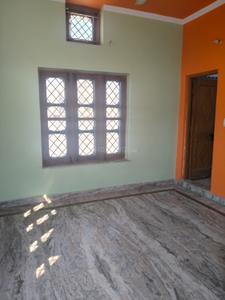 Bedroom Image of 600 Sq.ft 2 BHK Builder Floor for rent in Mothrowala Dehradun for Rs. 8500