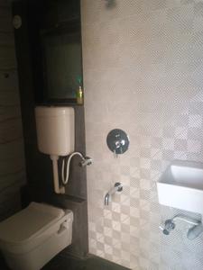 Common Bathroom Image of 580 Sq.ft 1 BHK Apartment / Flat for sale in Rai Yashwant Heights, Kalyan East Kalyan for Rs. 3500000